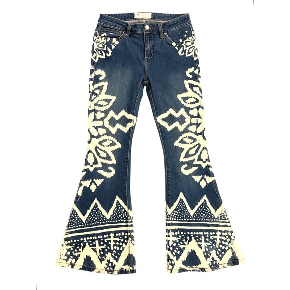 Free People Flare Jeans Boho Festival Denim Blue White Embroidered Pattern 26 - Picture 2 of 10